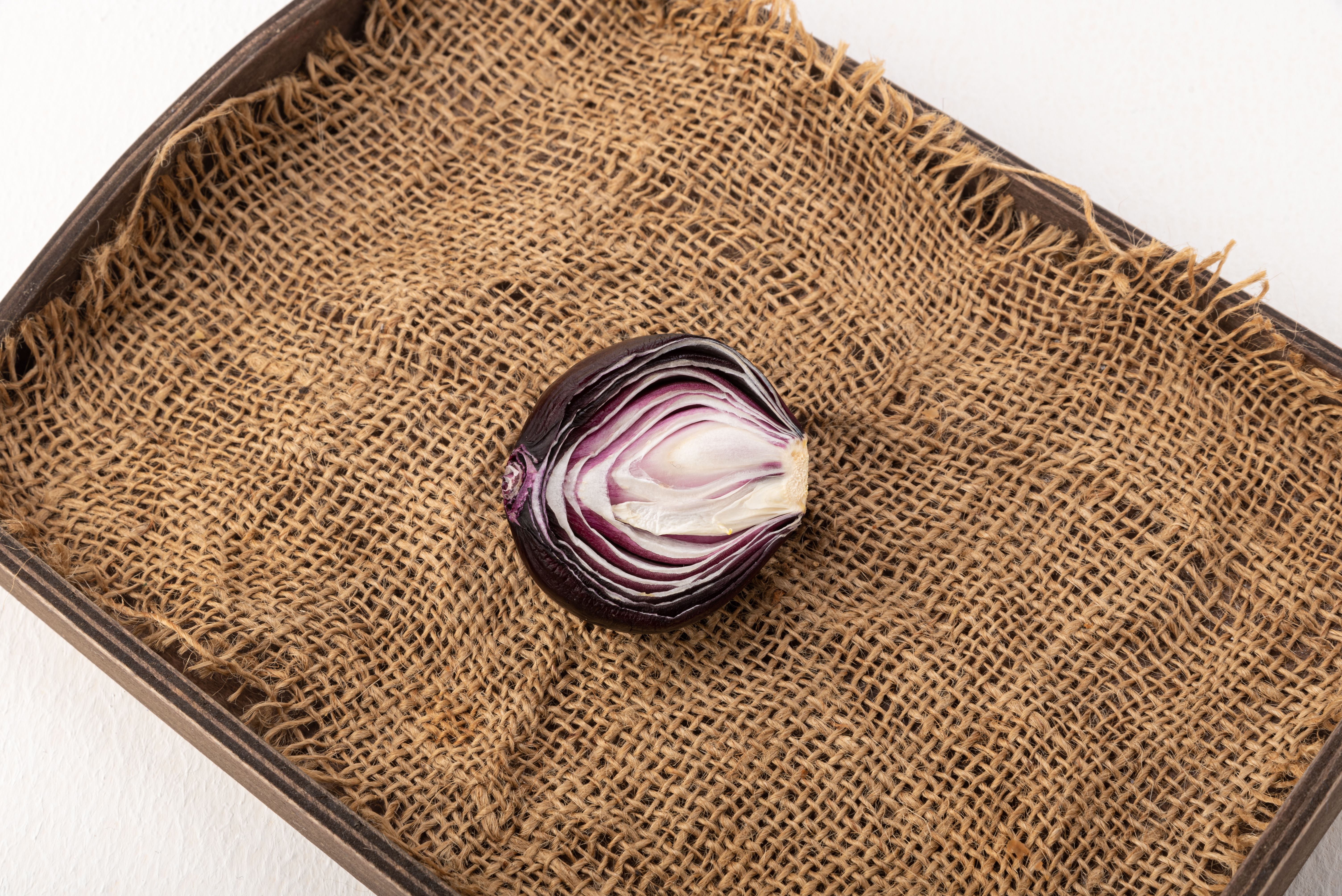 I. 21. Red Onion